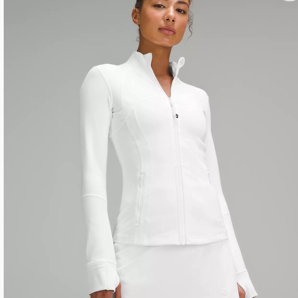 Lululemon Define Jacket *Luon size 8 white